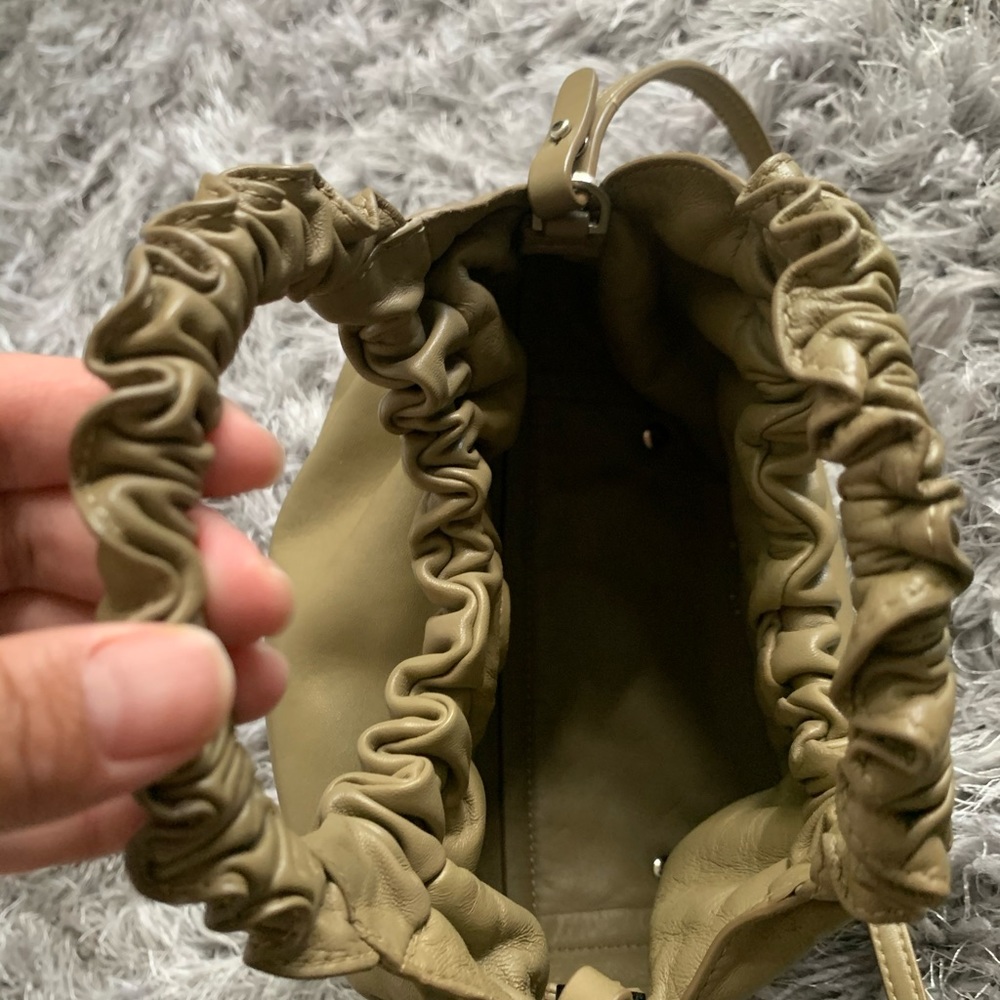 The Row Double Circle Small Sage Color - image 4